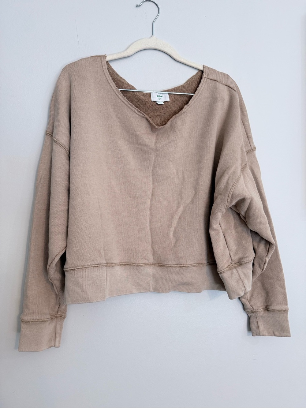 Aerie Cropped Pullover Sweatshirt in Tan